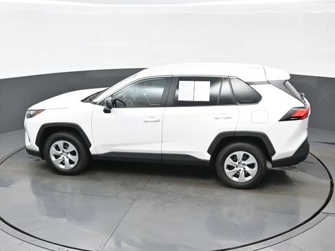 Used 2024 Toyota RAV4 LE image 35