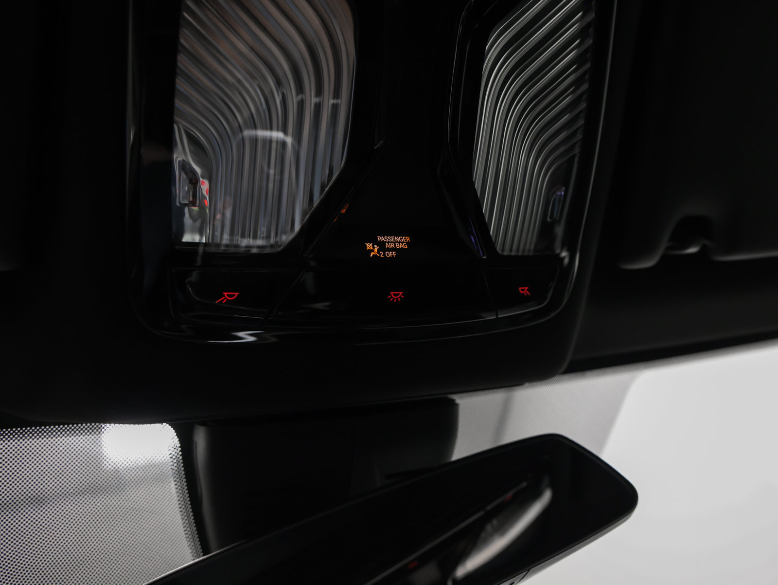 Used 2026 BMW M2 w/ Lighting Package RWD image 53