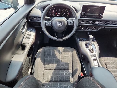 Used 2024 Honda HR-V Sport image 7