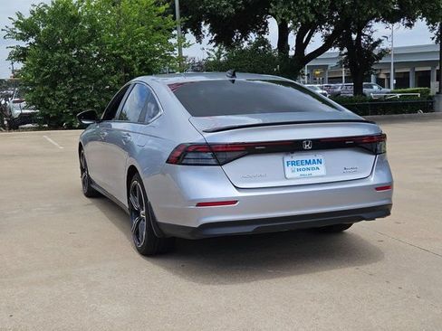 Used 2025 Honda Accord Sport image 7