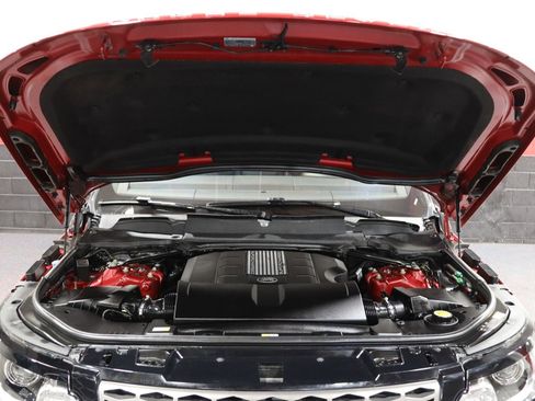Used 2017 Land Rover Range Rover Sport SE image 15