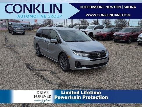 New 2026 Honda Odyssey Touring image 1