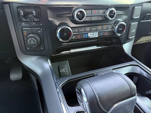 Used 2025 Ford F150 Lariat w/ Tow/Haul Package AWD/4WD image 22