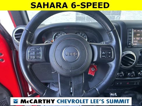 Used 2018 Jeep Wrangler Unlimited Sahara w/ Dual Top Group image 23