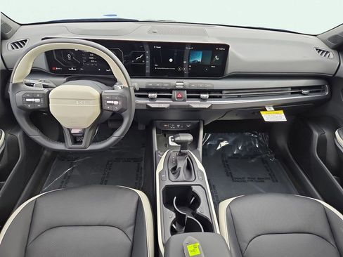New 2025 Kia K4 GT-Line image 21