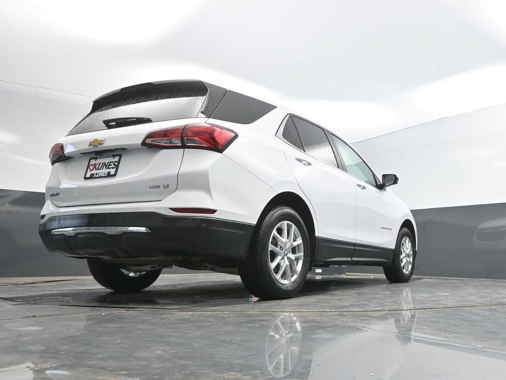 Used 2024 Chevrolet Equinox LT AWD/4WD image 38
