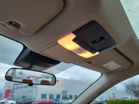 Used 2023 Nissan Sentra SV w/ SV Premium Package image 30