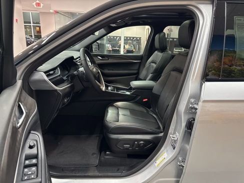New 2025 Jeep Grand Cherokee Limited AWD/4WD image 23
