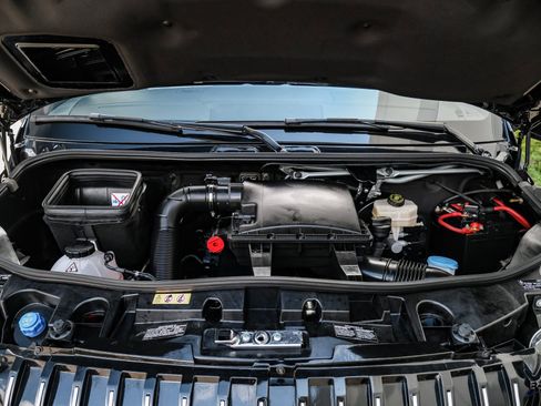 Used 2022 Mercedes-Benz Sprinter 2500 image 3