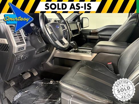 Used 2017 Ford F150 Platinum w/ Equipment Group 701A Luxury RWD image 22