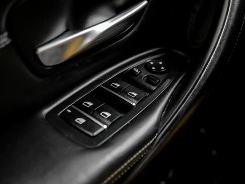 Used 2017 BMW M3 Sedan image 44