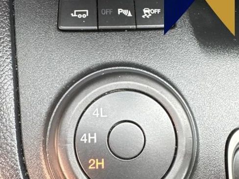 Used 2021 Ford Ranger XLT w/ Equipment Group 302A High AWD/4WD image 19