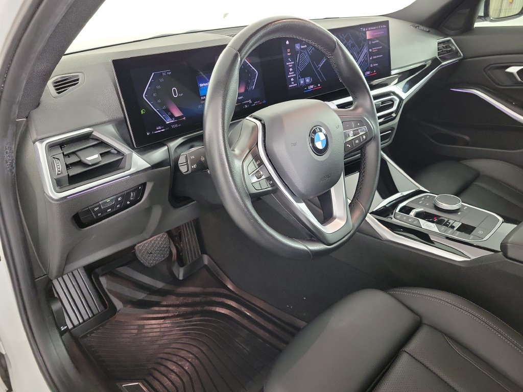 Used 2023 BMW 330i Sedan w/ Parking Assistance Package RWD image 17