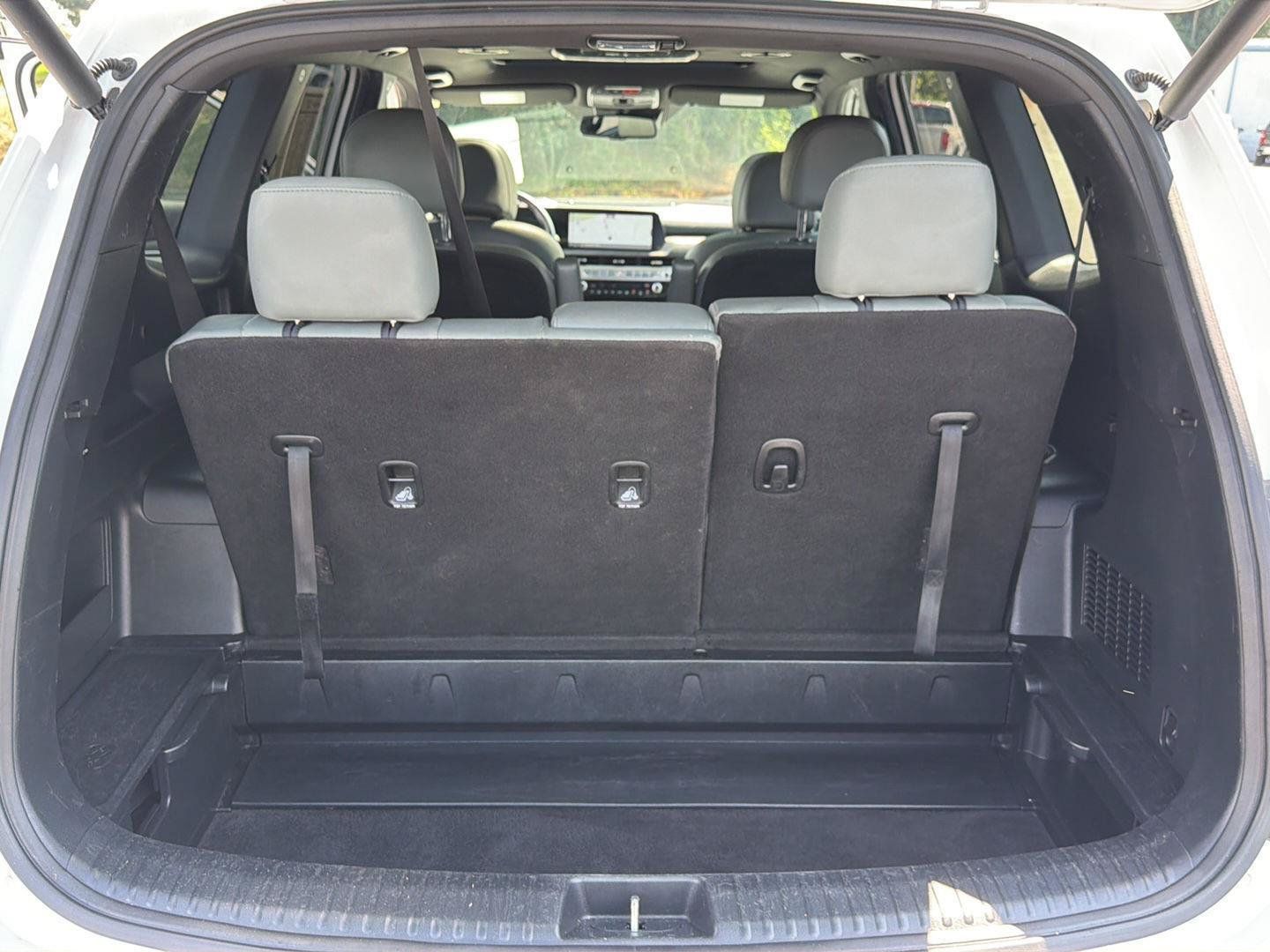 Used 2023 Kia Telluride EX X-Line AWD/4WD image 37
