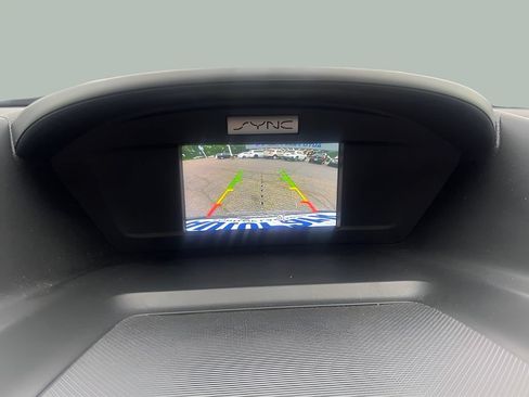 Used 2017 Ford Escape SE AWD/4WD image 19