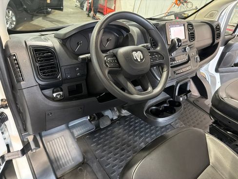 Used 2025 RAM ProMaster 3500 w/ Convenience Group FWD image 8