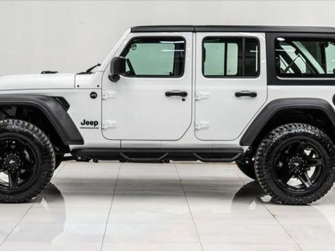 Used 2026 Jeep Wrangler Unlimited Sport image 11