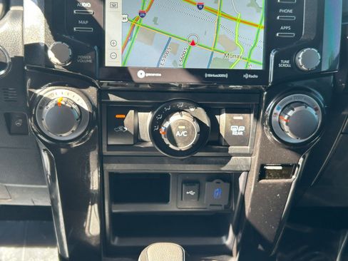 Certified 2023 Toyota 4Runner 40th Anniversary SE image 23