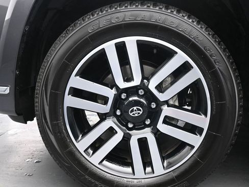 Used 2023 Toyota 4Runner Limited image 14