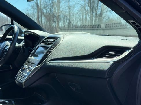 Used 2017 Lincoln MKC Premiere image 43