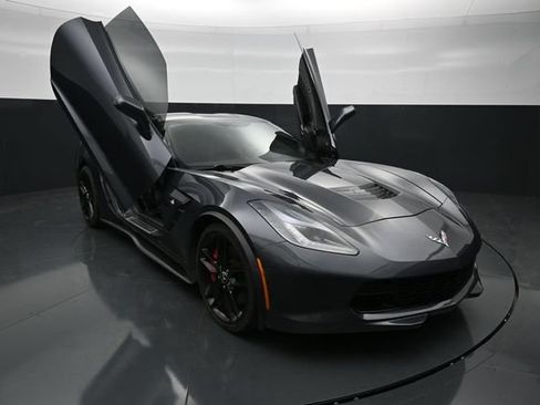 Used 2014 Chevrolet Corvette Stingray Coupe RWD image 17