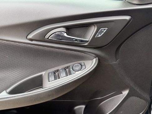 Used 2025 Chevrolet Malibu LT image 17