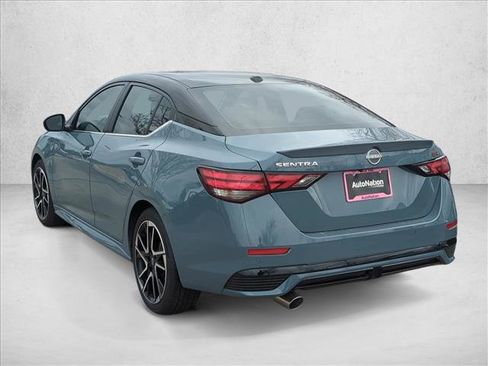 New 2025 Nissan Sentra SR w/ SR Premium Package FWD image 5