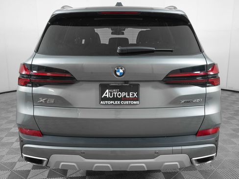 Used 2025 BMW X5 xDrive40i AWD/4WD image 5