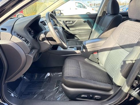 Used 2017 Nissan Altima 2.5 SV image 29