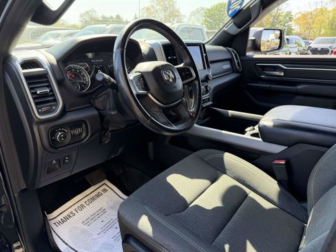 Used 2019 RAM 1500 Big Horn AWD/4WD image 12