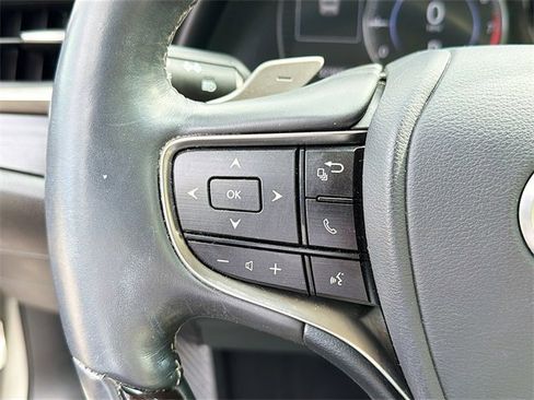 Used 2020 Lexus ES 350 w/ Premium Package image 38