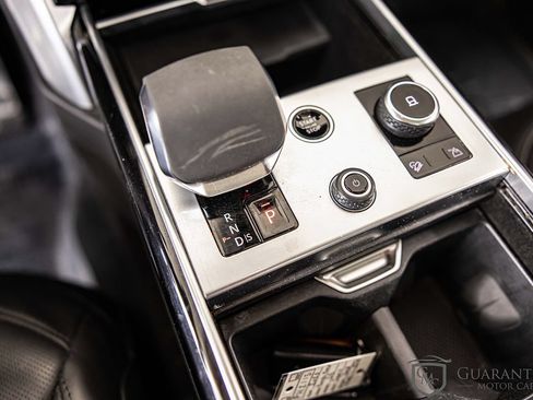 Used 2023 Land Rover Range Rover SE AWD/4WD image 28