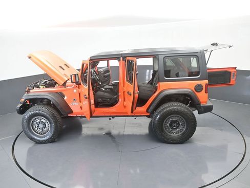 Used 2018 Jeep Wrangler Unlimited Sport S image 64