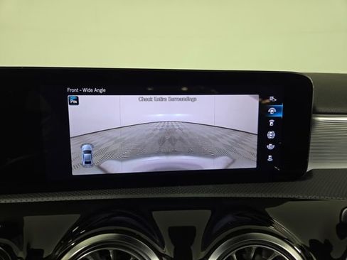 Used 2022 Mercedes-Benz A 220 4MATIC image 34
