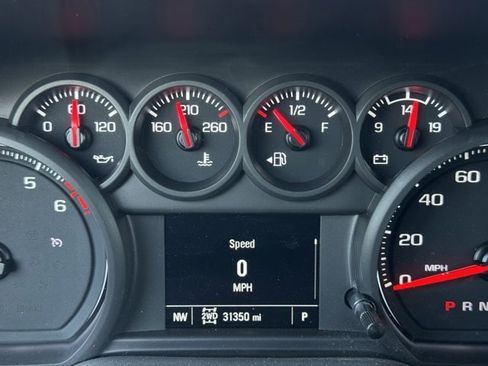 Used 2023 Chevrolet Silverado 1500 Custom Trail Boss w/ LPO, Dark Essentials Package image 15