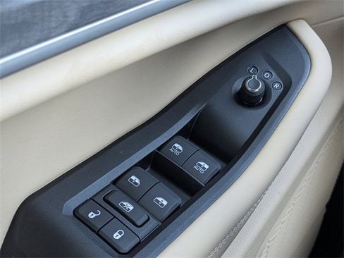 New 2025 Jeep Grand Cherokee Limited image 23