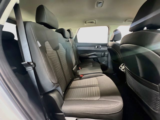 New 2026 Kia Sorento LX FWD image 26