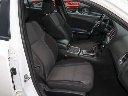 Used 2022 Dodge Charger SXT image 21