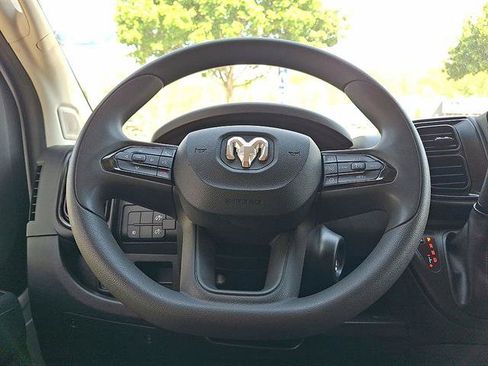 Used 2025 RAM ProMaster 2500 w/ U-Haul Equipment Group FWD image 8