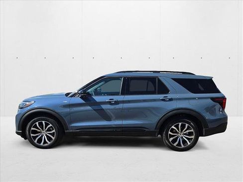 New 2025 Ford Explorer ST-Line image 7