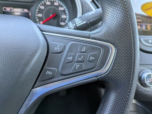 Used 2024 Chevrolet Malibu LT image 23