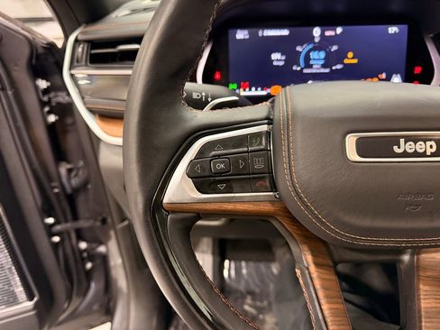 Used 2022 Jeep Grand Cherokee Summit w/ Adv Protech Group IV image 13