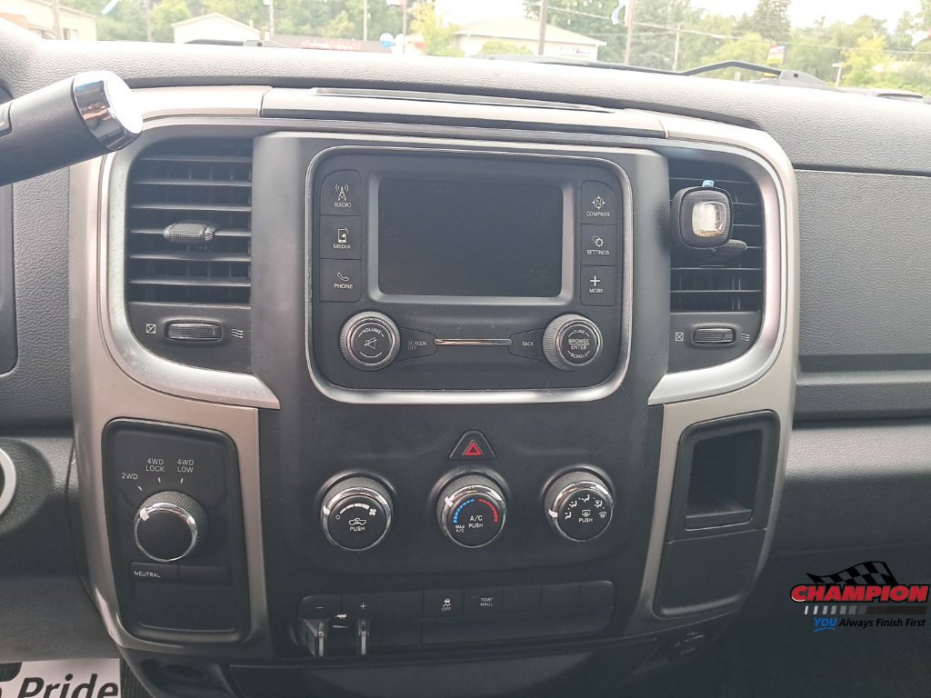 Used 2016 RAM 2500 SLT AWD/4WD image 22