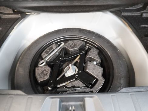 Used 2020 Subaru Forester w/ Alloy Wheel Package AWD/4WD image 11