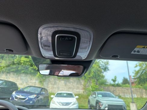 New 2026 Hyundai Elantra SE FWD image 18