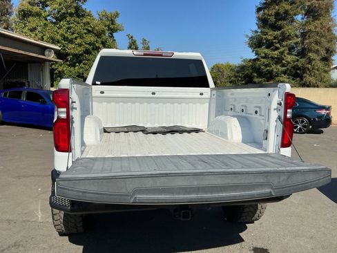 Used 2021 Chevrolet Silverado 1500 Custom image 25