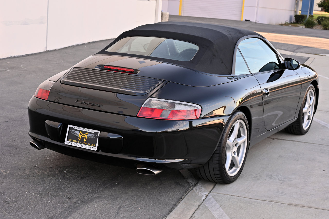 Used 2004 Porsche 911 Cabriolet image 10