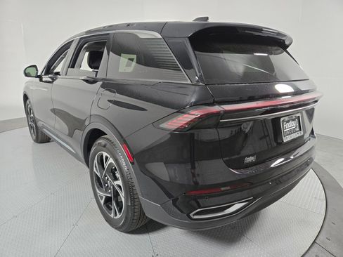 New 2026 Lincoln Nautilus Premier w/ Equipment Group 102A AWD/4WD image 7