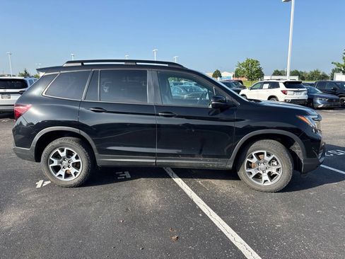Used 2023 Honda Passport TrailSport image 13