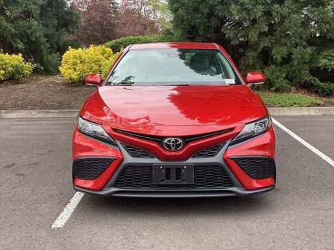Certified 2023 Toyota Camry SE AWD/4WD image 18